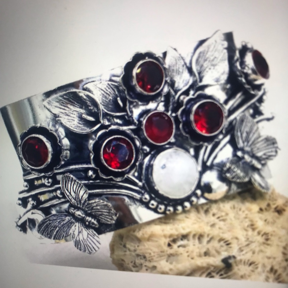 Garnet Moonstone Stamped Silver 925 Carats Cuff Bracelet